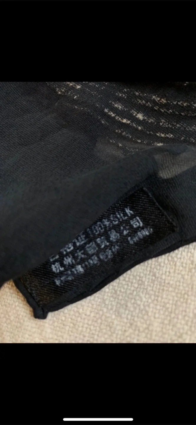 ✨100% Silk Velvet Fancy Scarf image indicator(10)