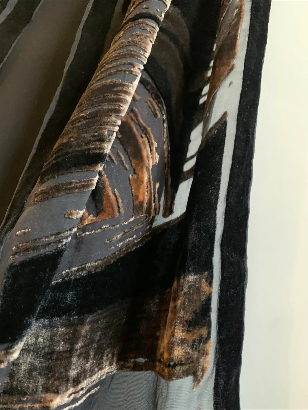 ✨100% Silk Velvet Fancy Scarf image indicator(7)