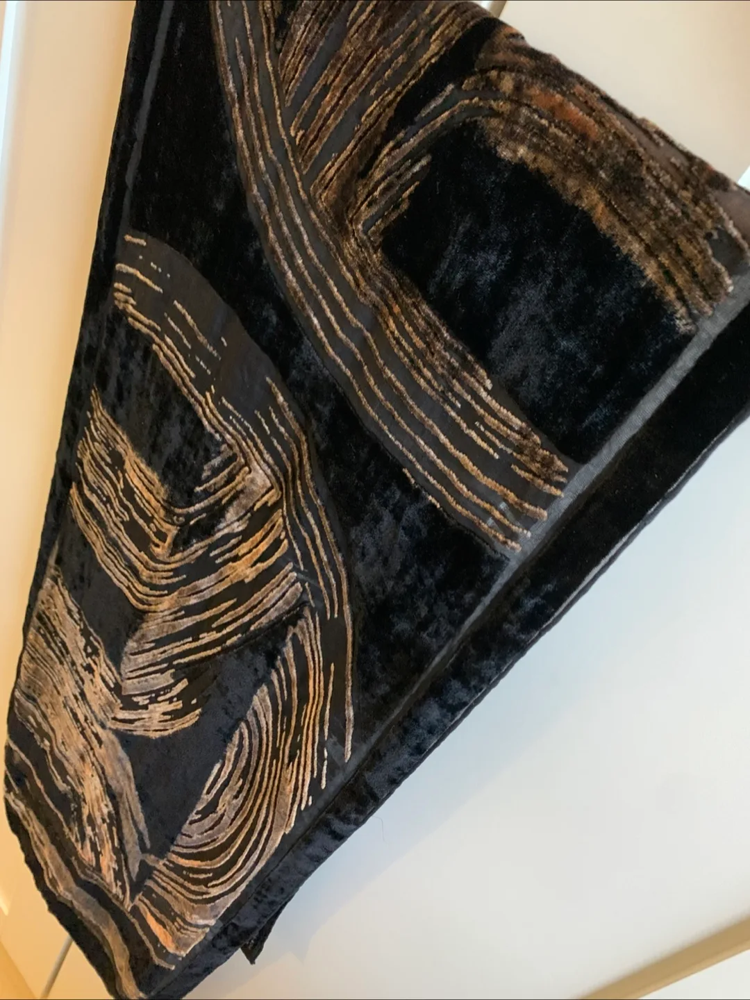 ✨100% Silk Velvet Fancy Scarf image indicator(8)