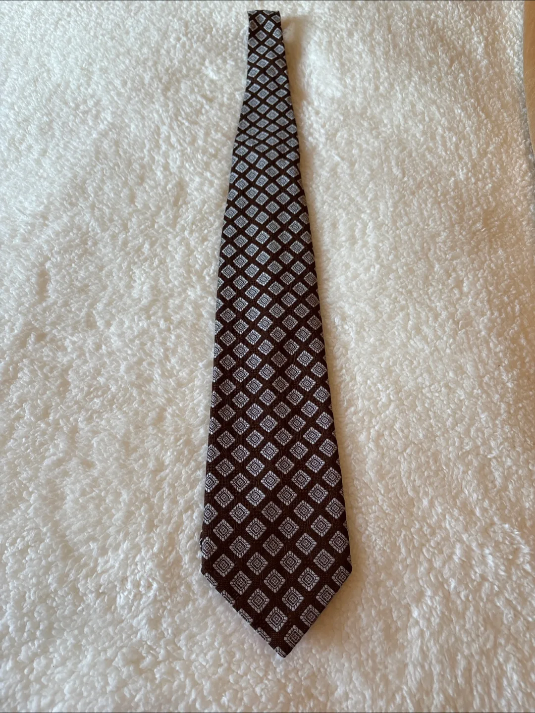 Brown and White Patterned Tie image indicator(2)