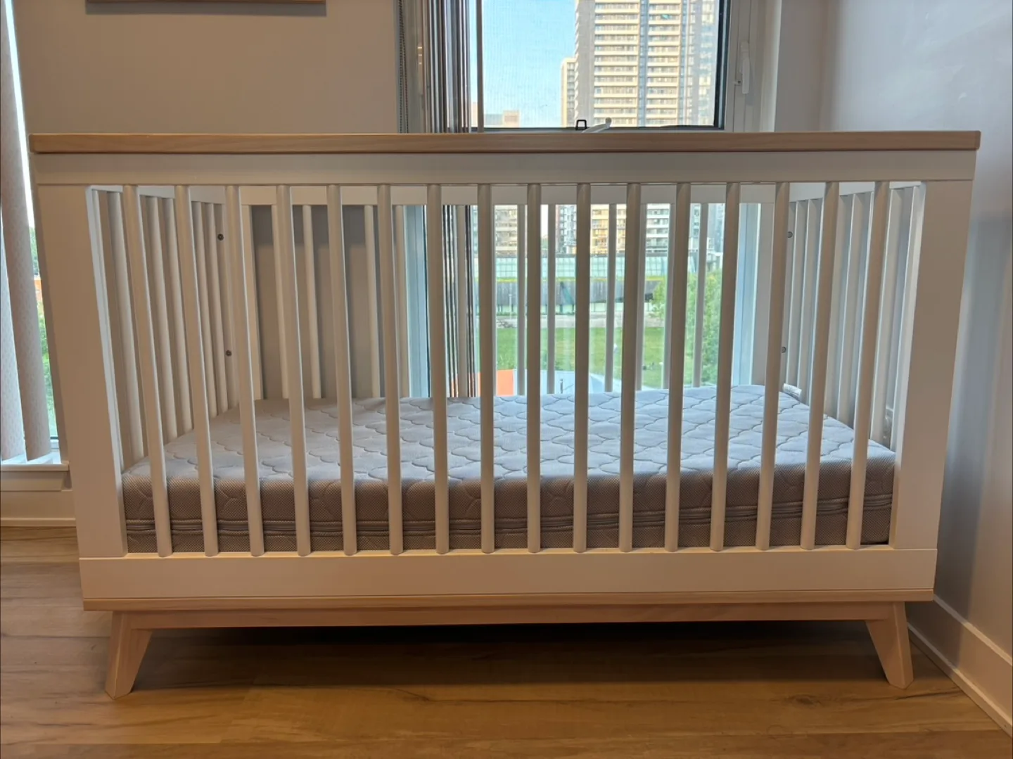 Babyletto Crib Scoot 3 in 1 thumbnail