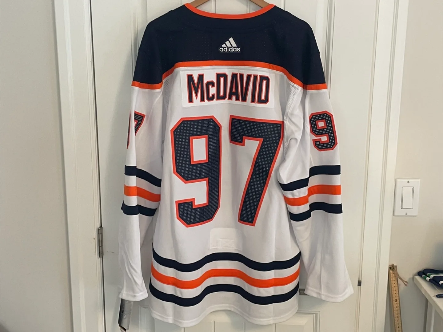 BNWT Authentic Adidas Edmonton Oilers Connor McDavid Jersey 56 thumbnail