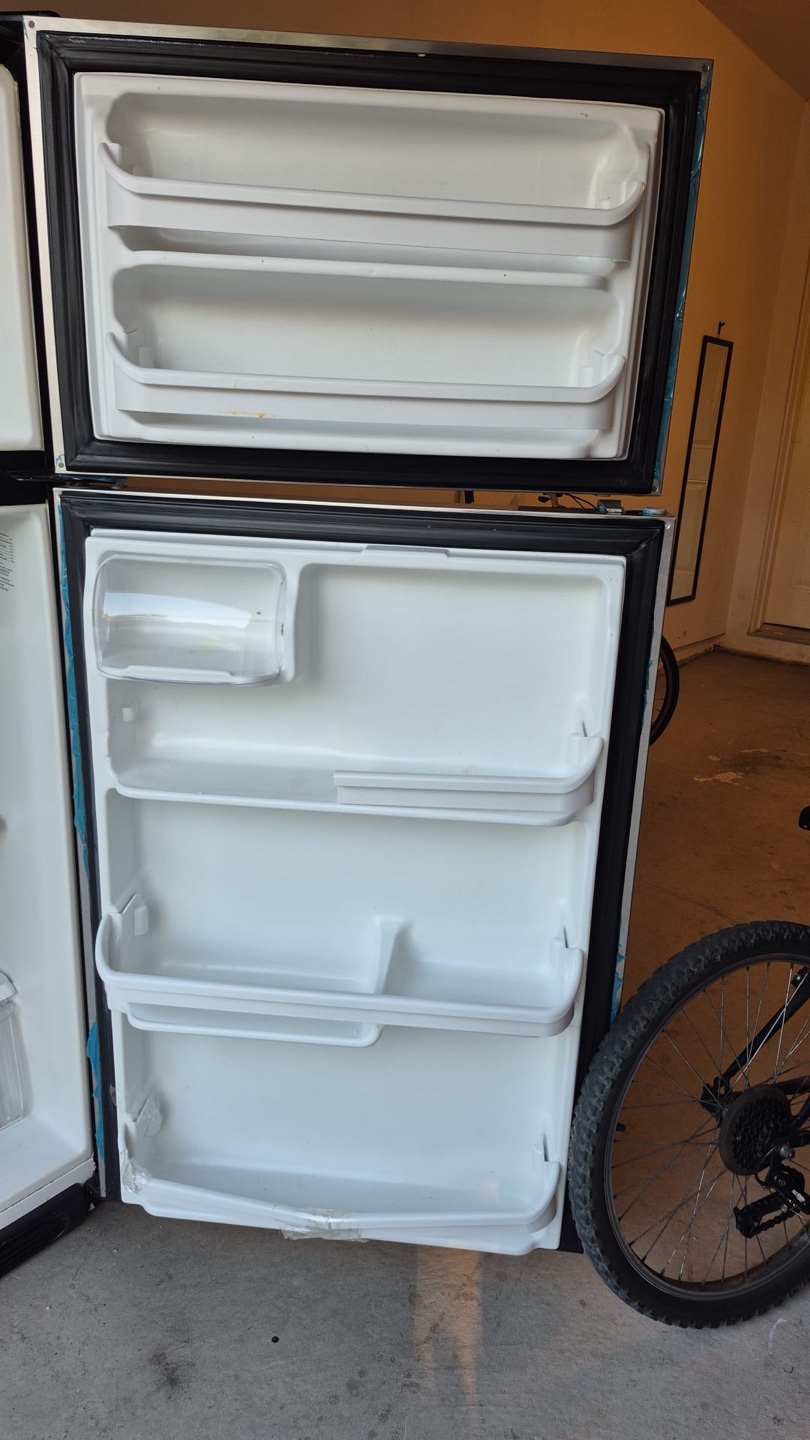 Used Fridge - photo 4