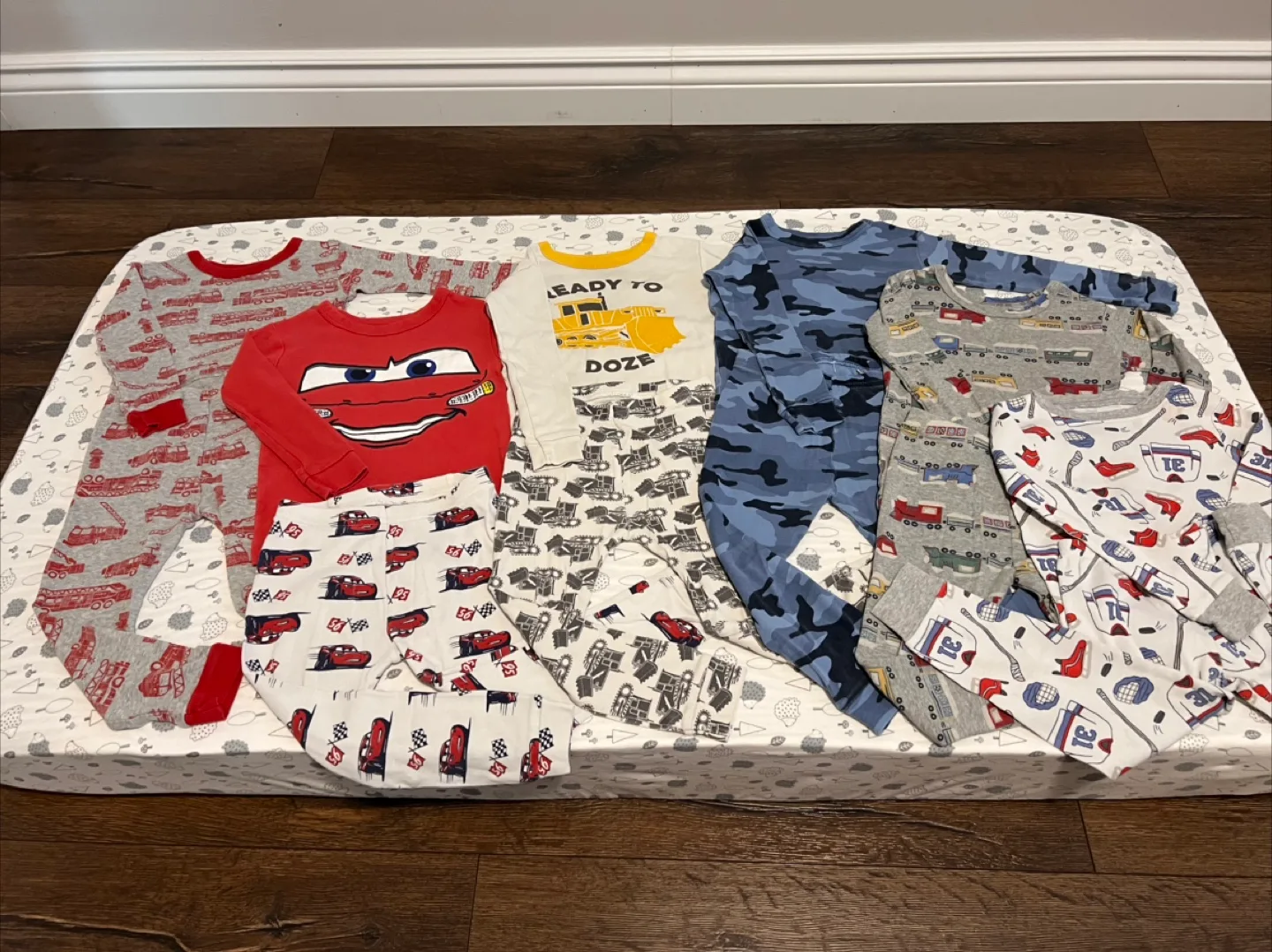 Toddler Pajama Set of 6 (Size 3T) thumbnail