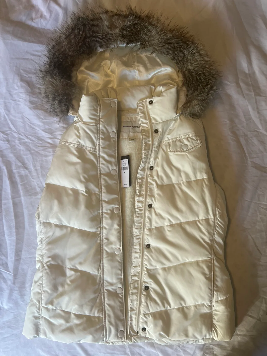 BANANA REPUBLIC HOODED PUFFER VEST WHITE thumbnail
