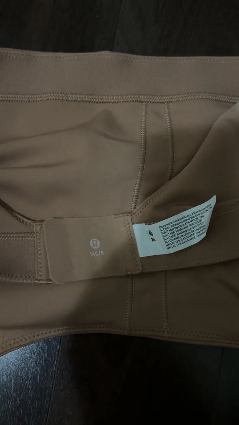 Lululemon In Alignment Straight-Strapped Adjustable Bra - BNWT image indicator(3)