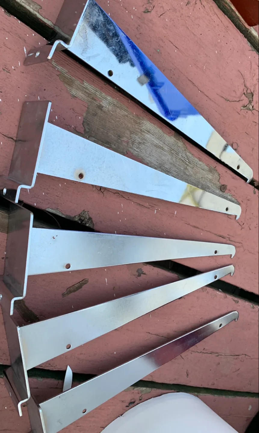 Metal Shelf Brackets, 5 for $15 image indicator(2)