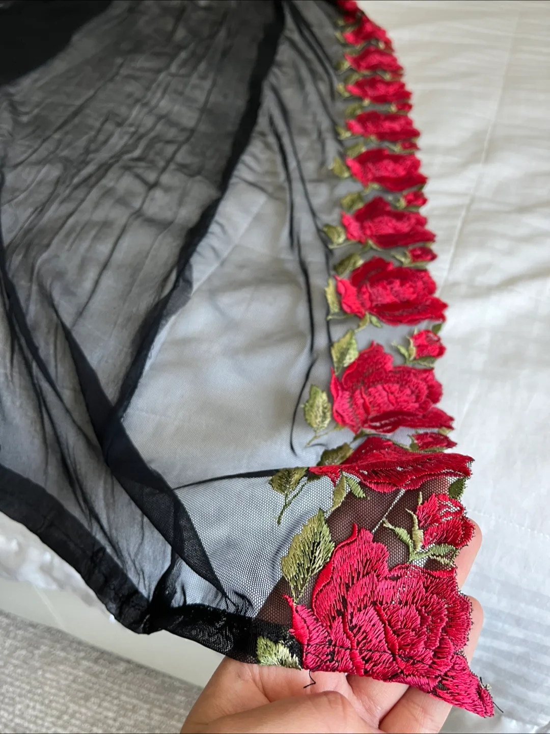 Agha Noor Black Shirt w/ matching dupatta image indicator(9)