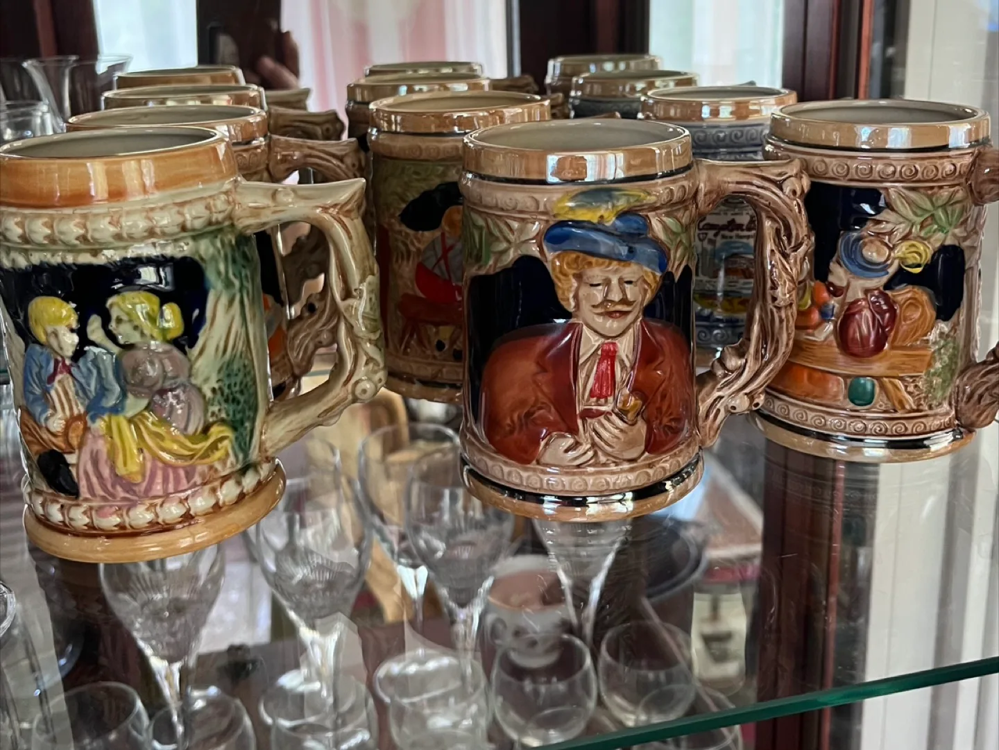 Set of 6 Collection of Beer Steins image indicator(2)