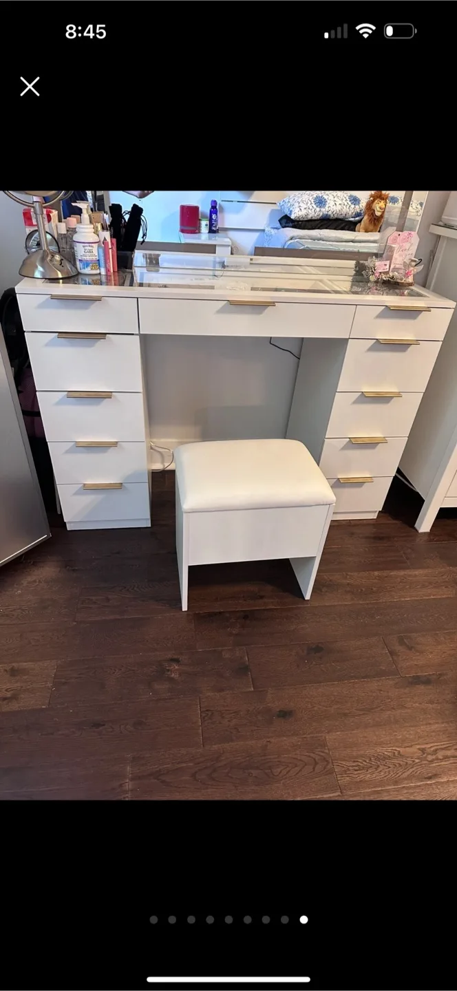 White Makeup Vanity Table image indicator(9)