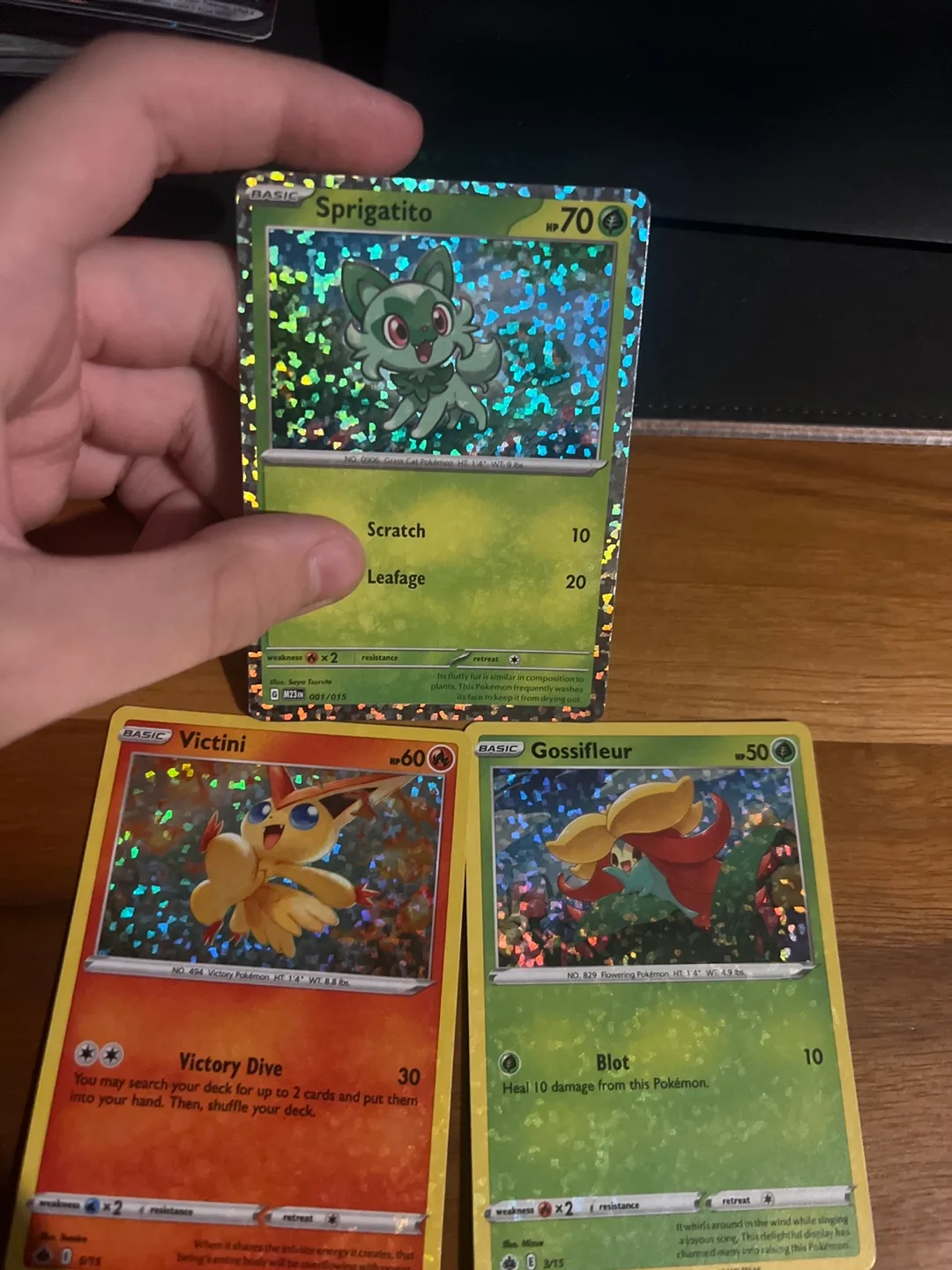 Pokemon Cards Lot - Sprigatito, Victini & Gossifleur thumbnail