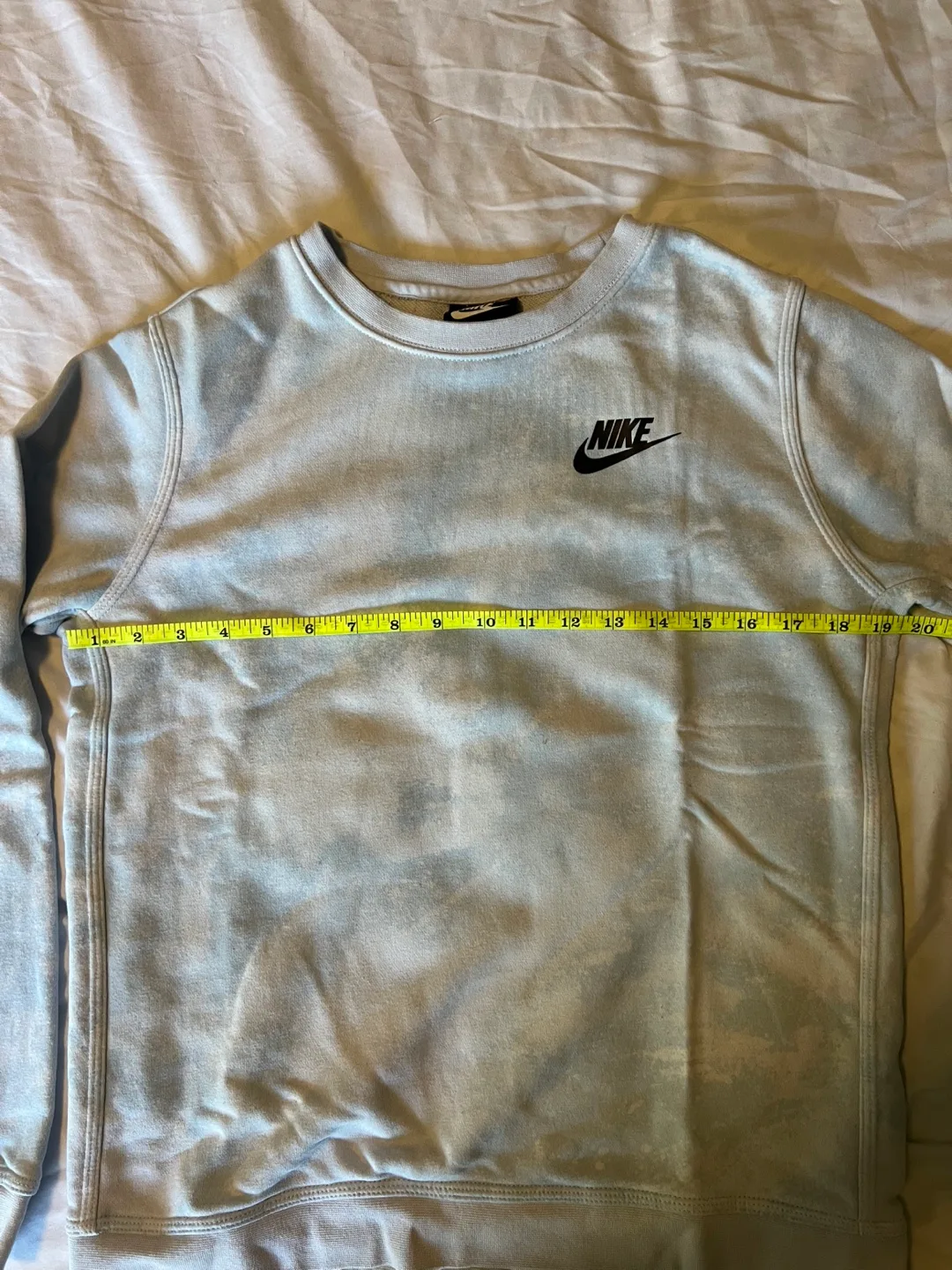 NIKE YOUTH CREW NECK COLOUR CHANGING SWOOSH LIGHT BLUE thumbnail
