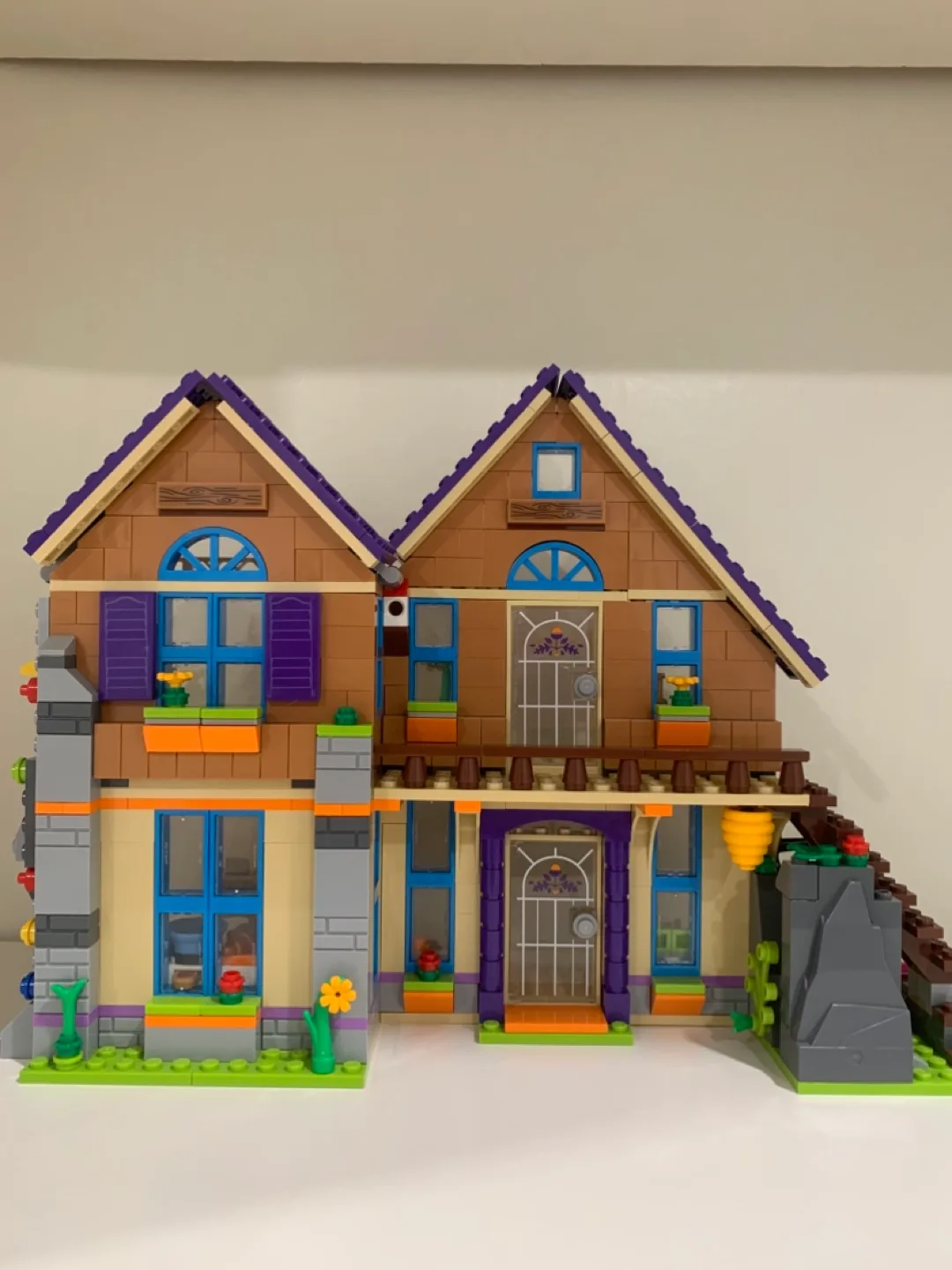 LEGO Friends House Set (41369 Mia’s House) thumbnail