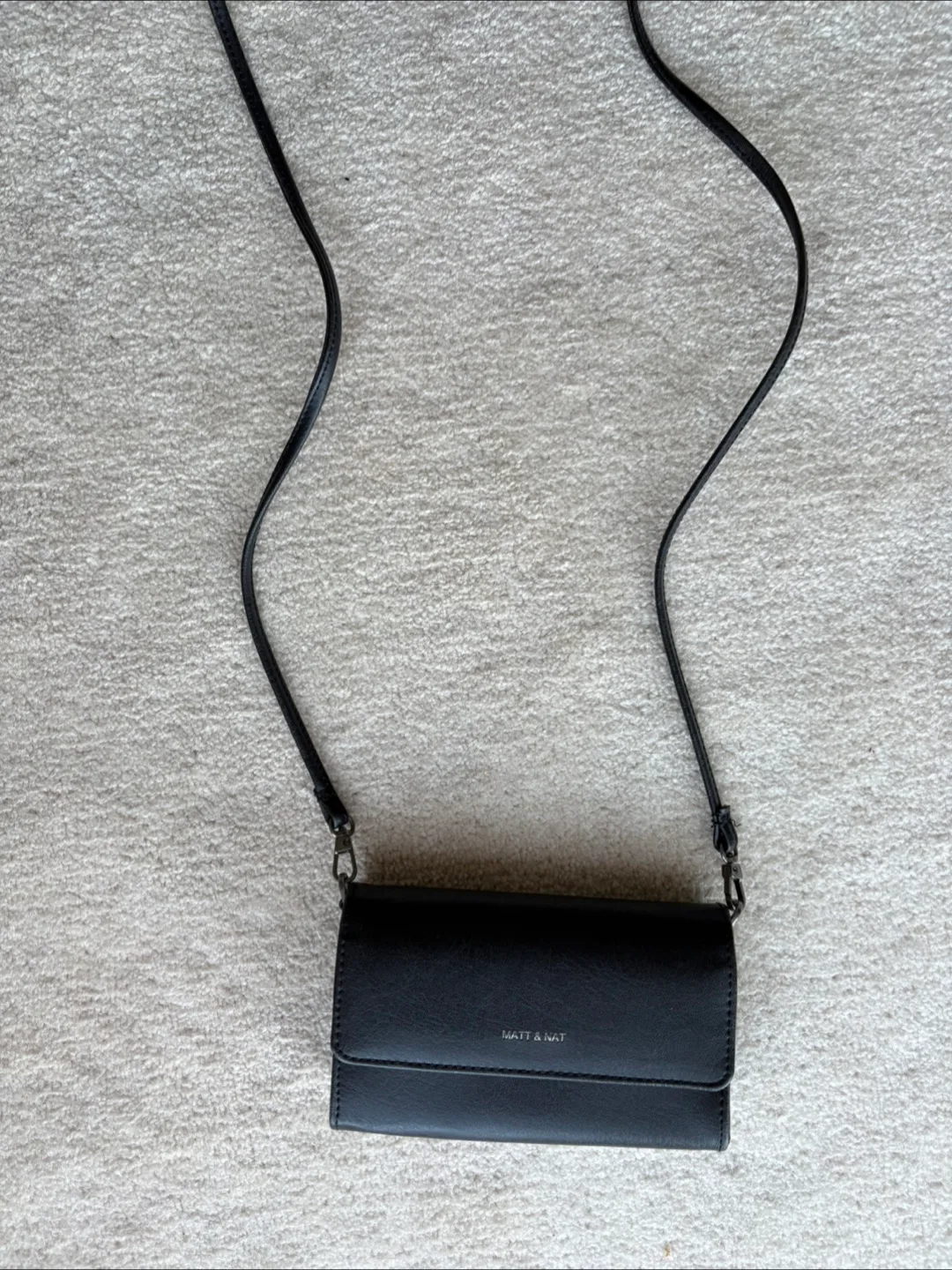 Matt & Nat Crossbody Bag image indicator(6)