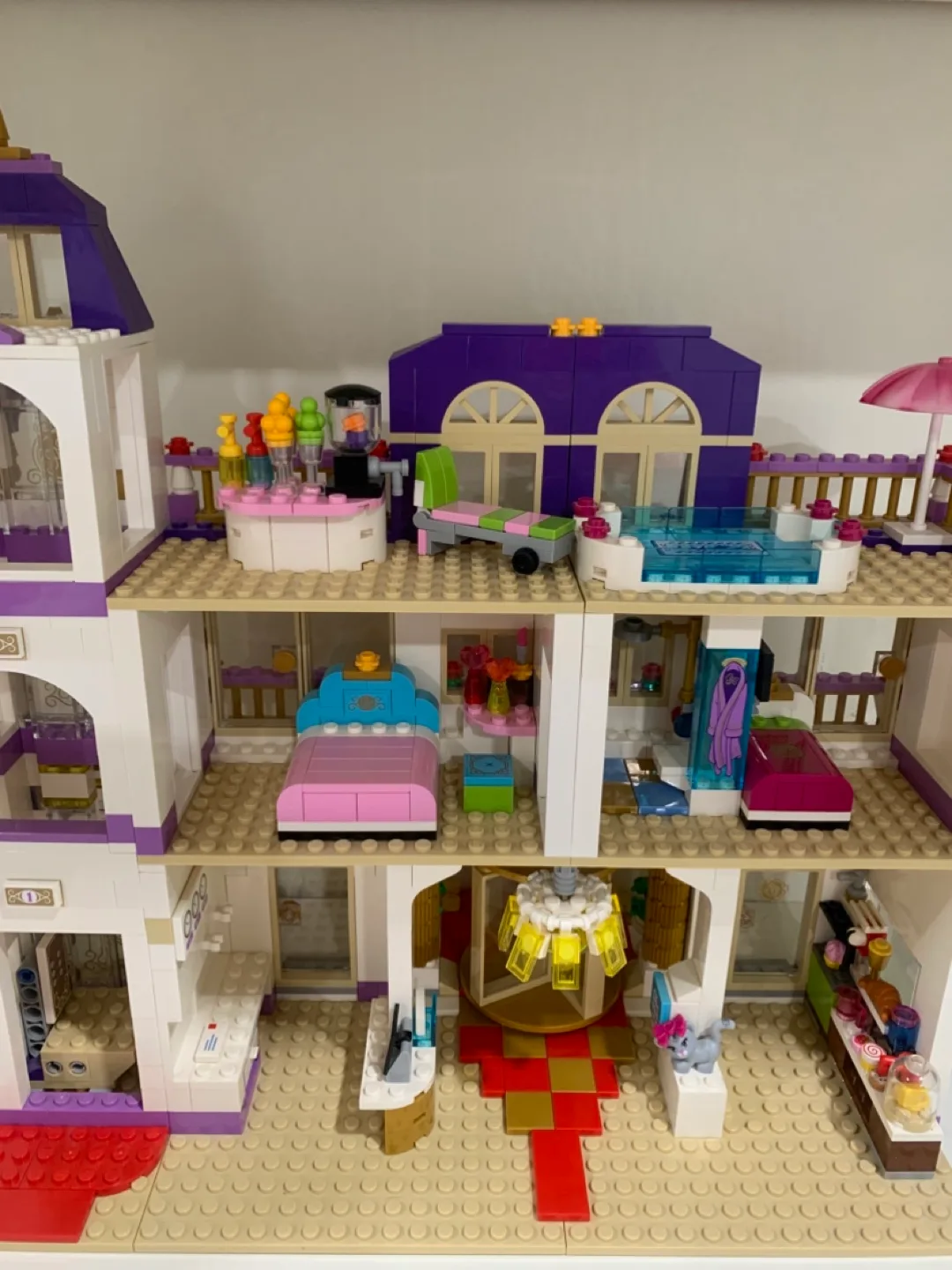 LEGO Friends Grand Hotel Set (41101) 🥕💚 image indicator(4)