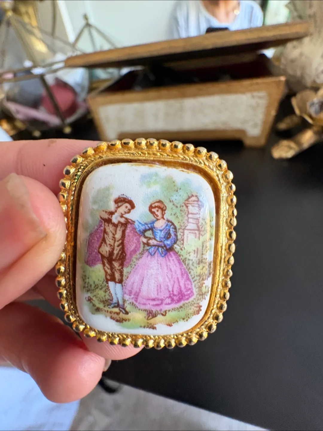 Vintage Hand Painted Porcelain Brooch image indicator(4)