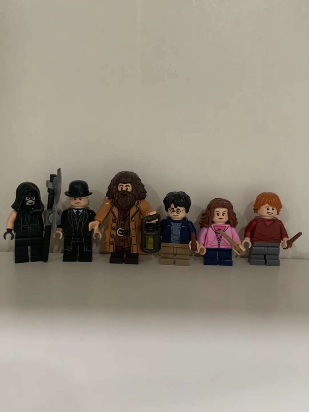 LEGO Harry Potter Set- Hagrid’s Hut (75947) image indicator(5)