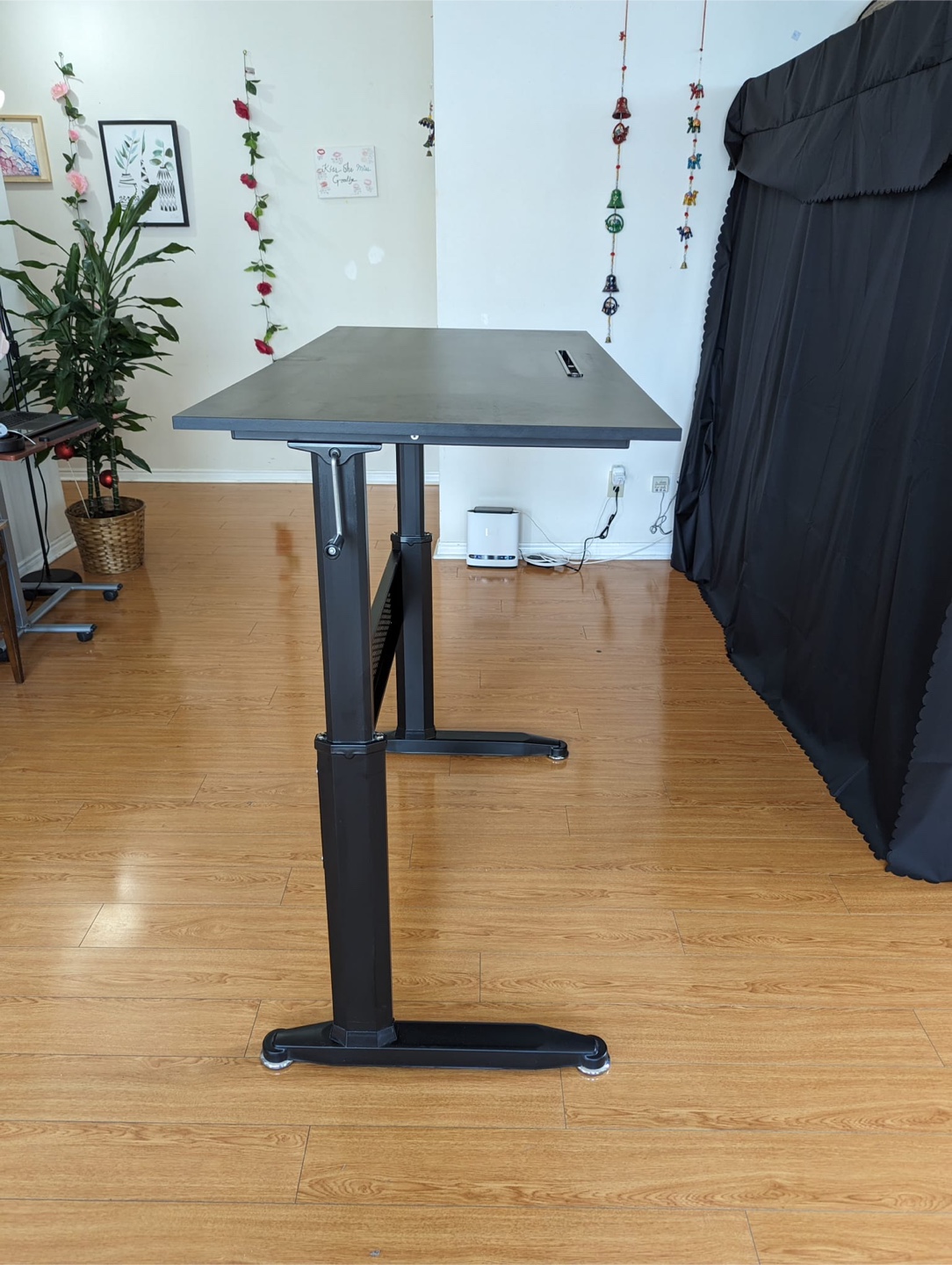 Black Height Adjustable Desk - photo 3