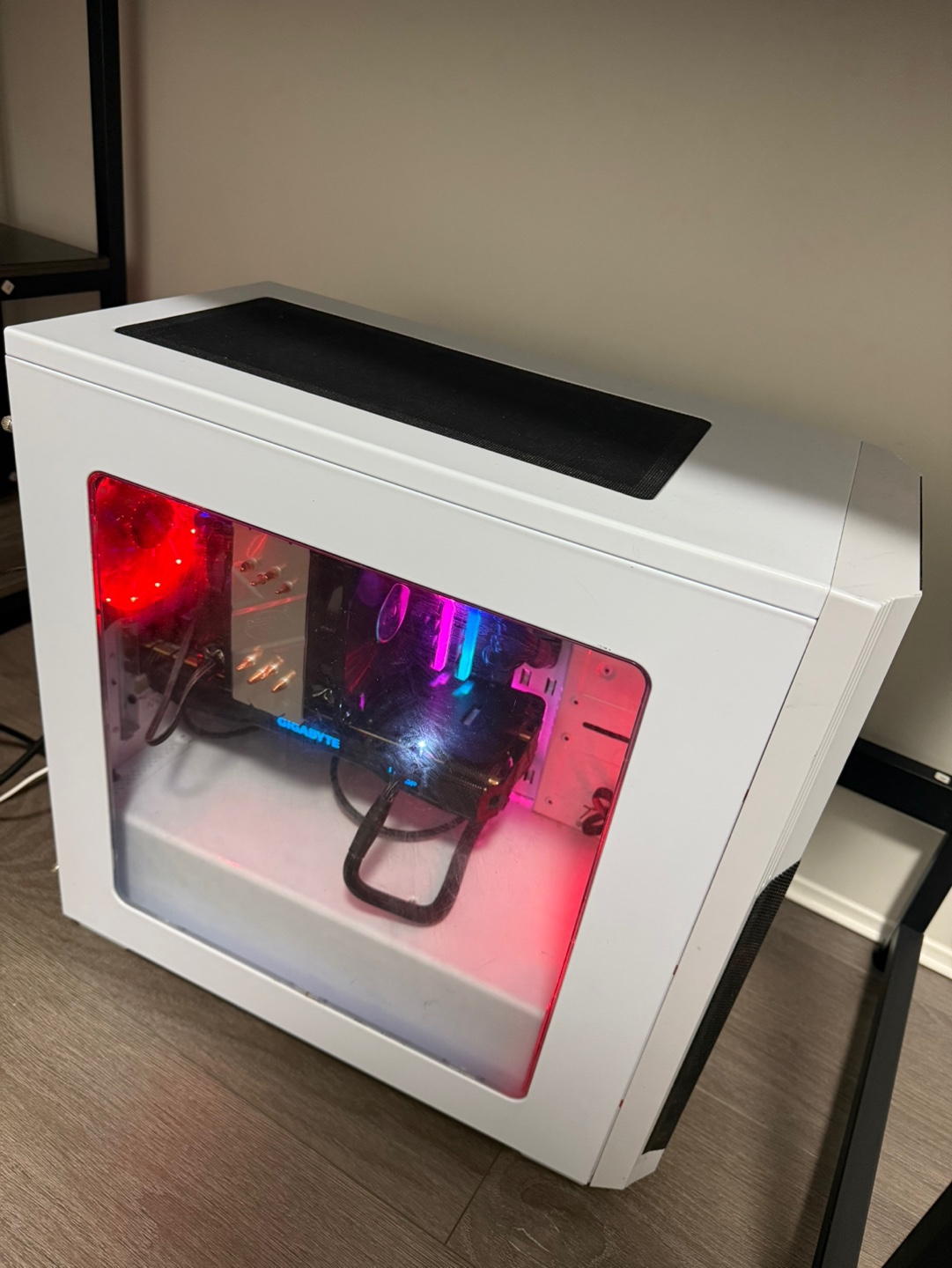 Gaming Desktop PC Bundle - photo 2
