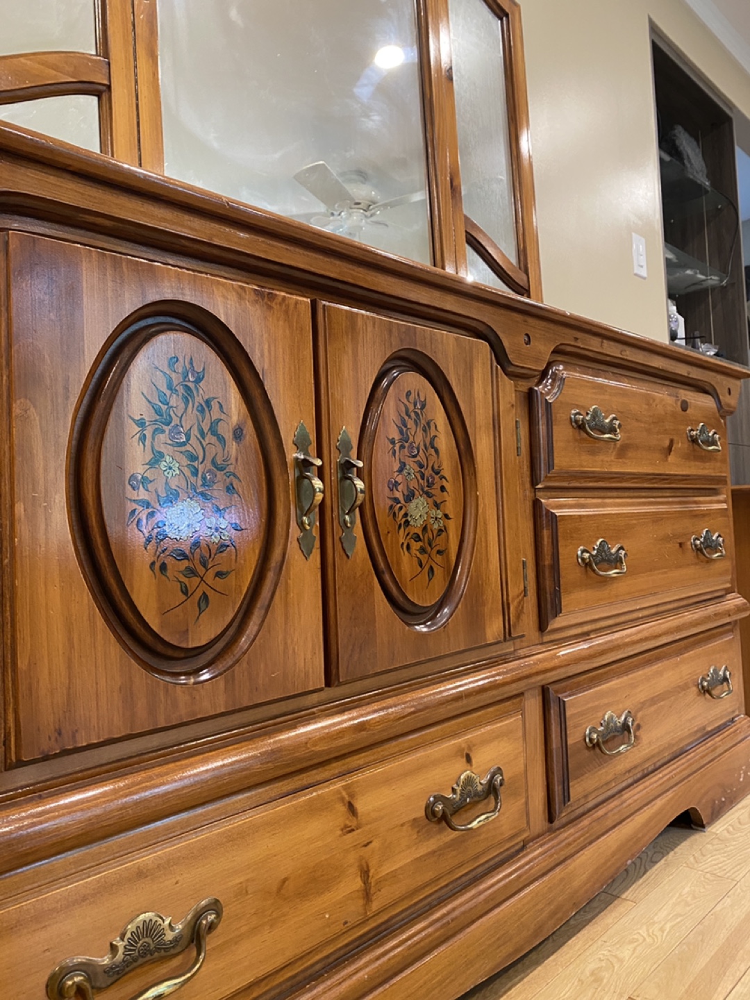 Beautiful Daveluyville Solid Wood Dresser (CAN DELIVER) - photo 5