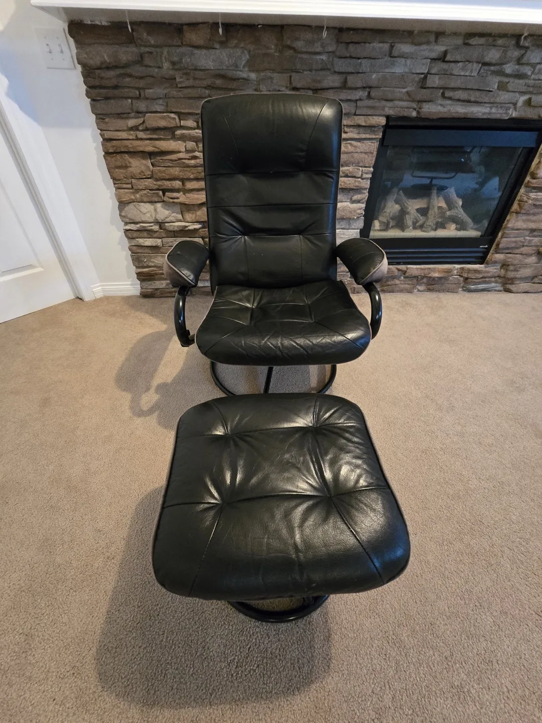 Black Leather Recliner with Ottoman thumbnail
