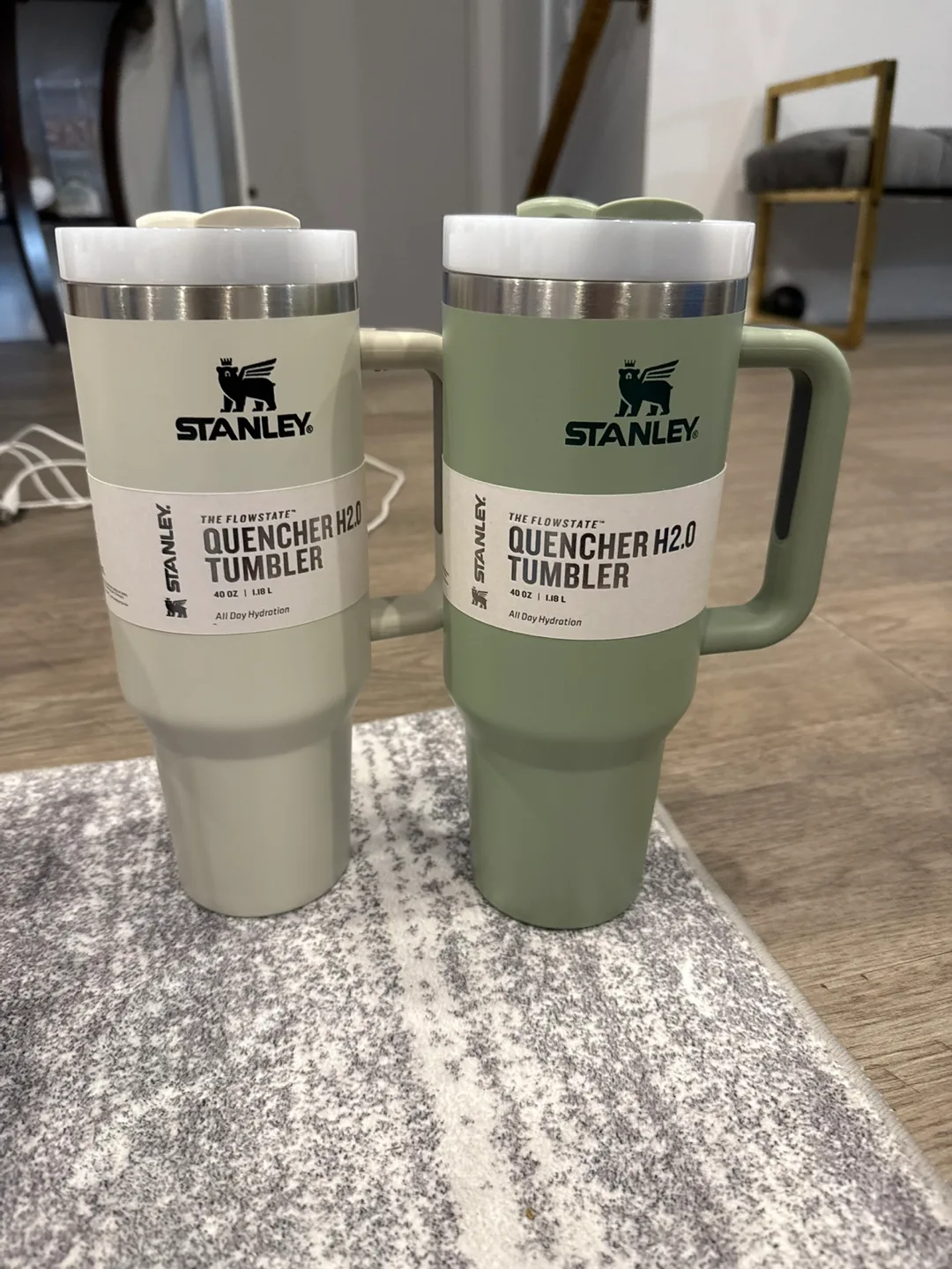 Stanley Quencher H2.0 Tumblers image indicator(2)