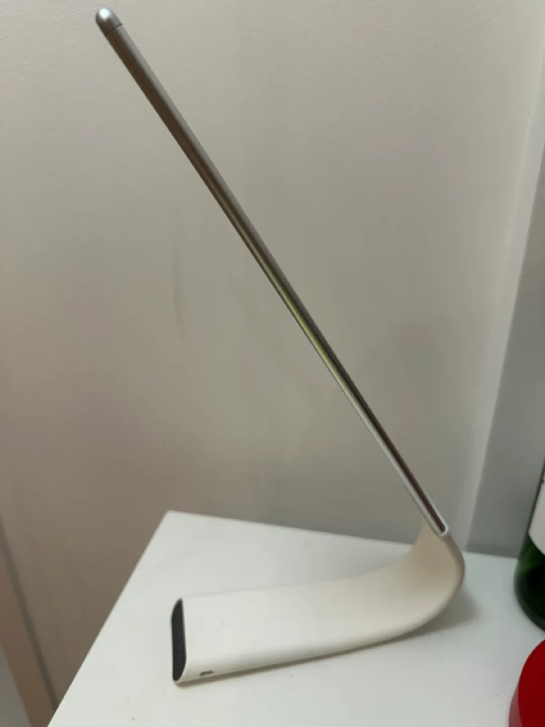 Modern Desk Lamp thumbnail