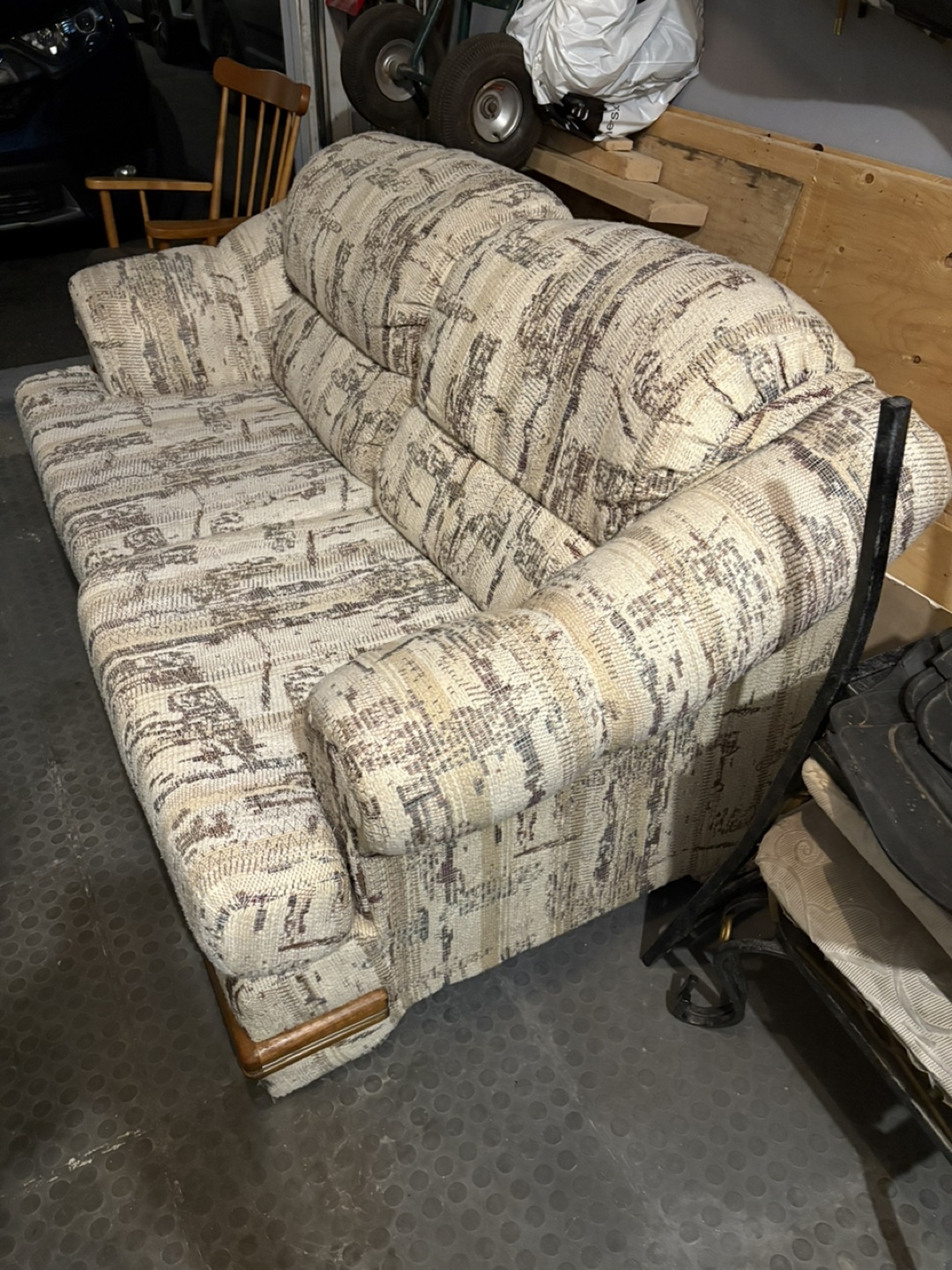Two-Seater Sofa - photo 2