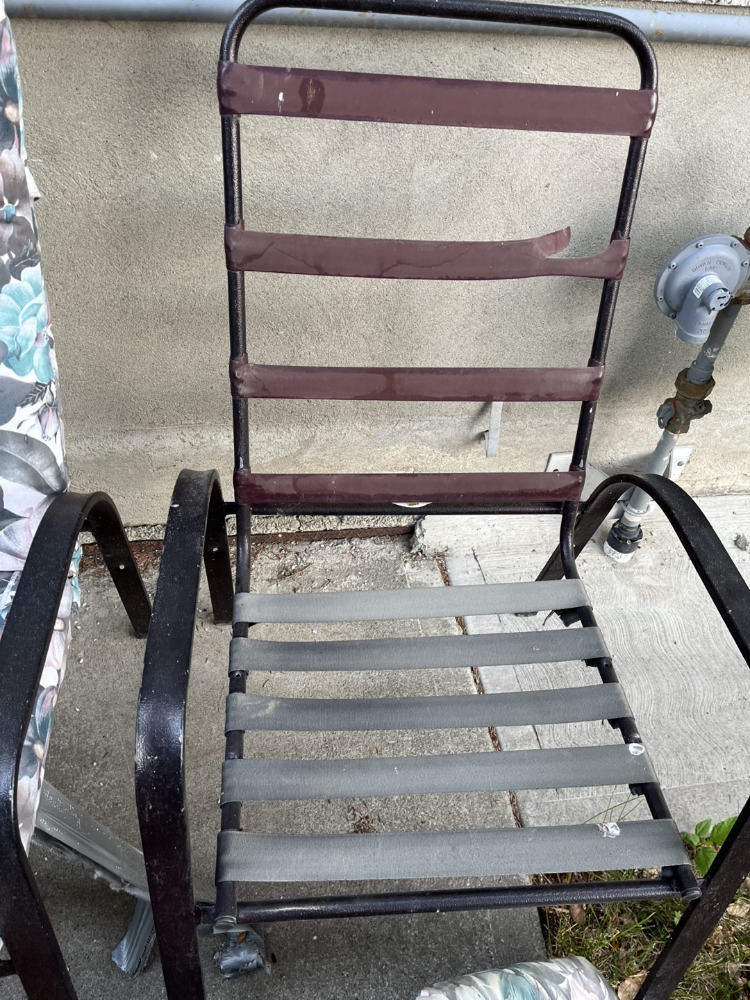 Outdoor Patio Chairs - Floral Print, pending pick up - photo 2