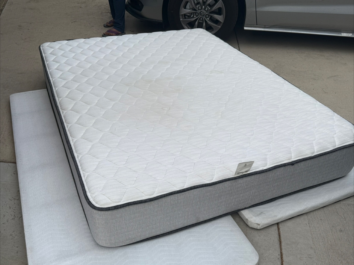 Beautyrest Queen Mattress - photo 3