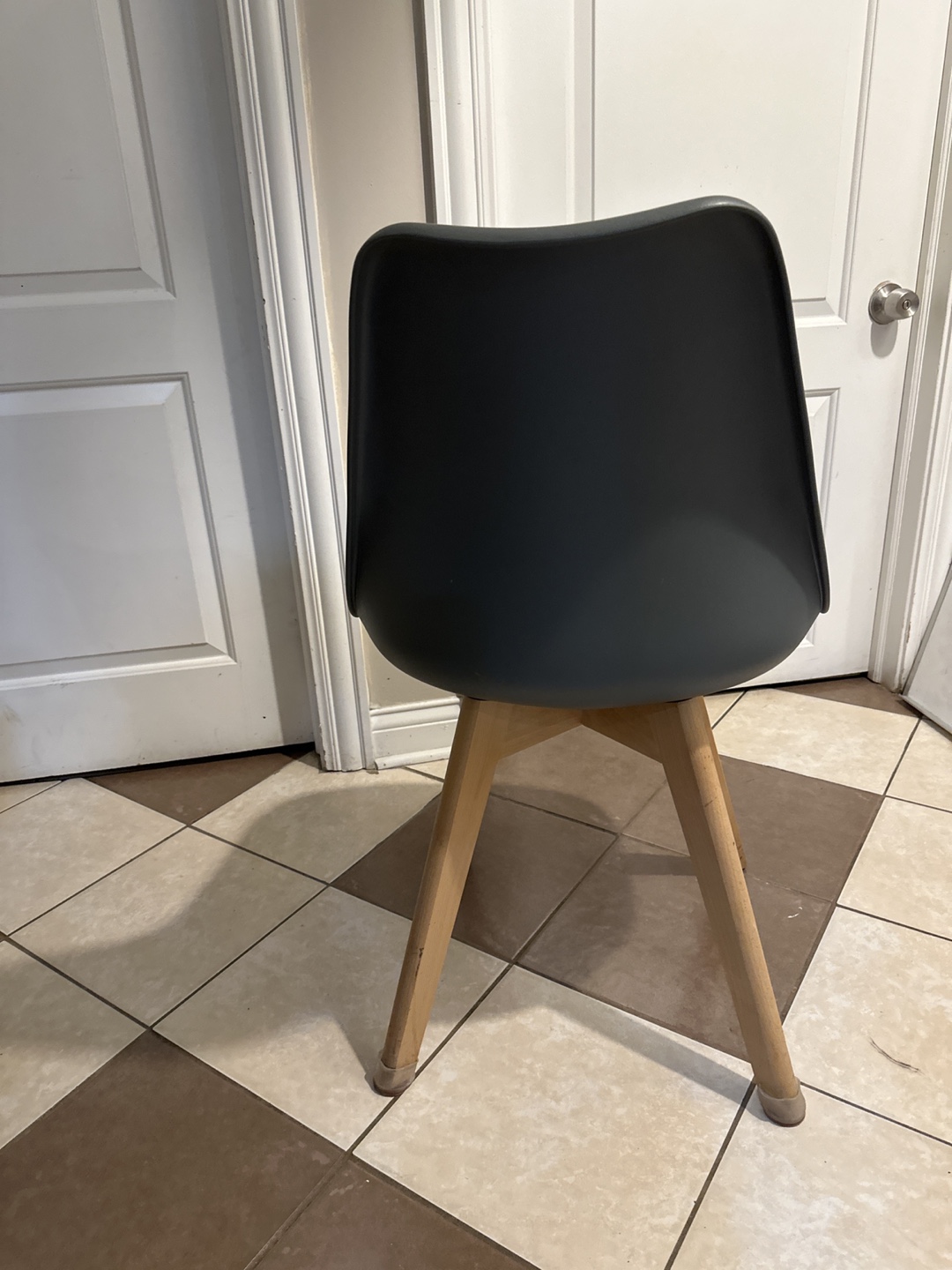 6 Gray modern chairs with wooden legs - photo 2
