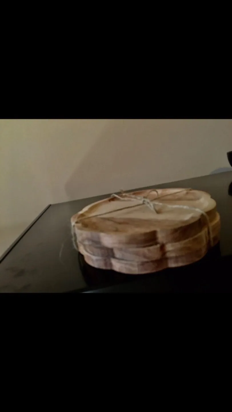 Wooden Flower-Shaped Trays thumbnail