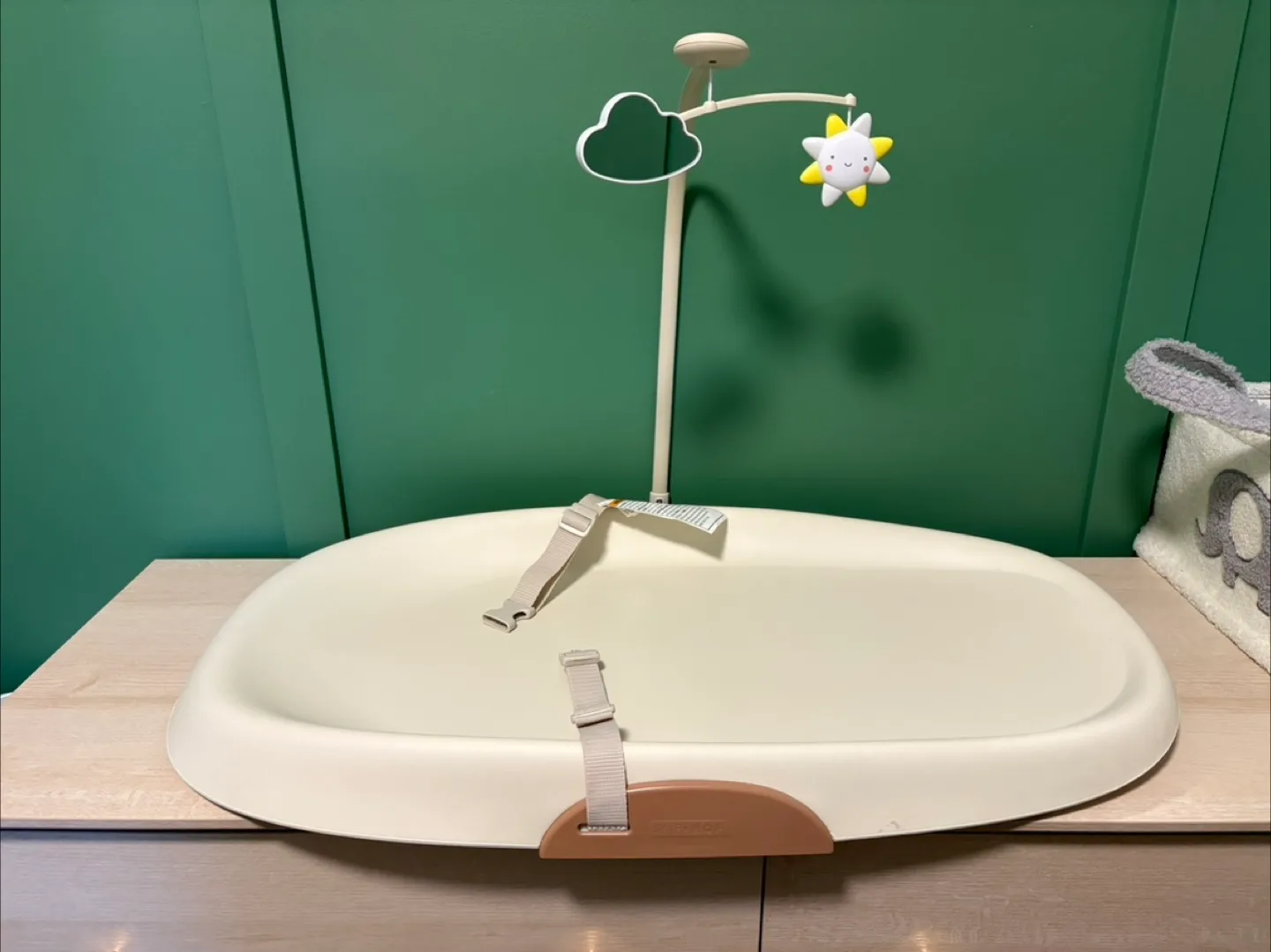 Skip Hop Changing Station thumbnail