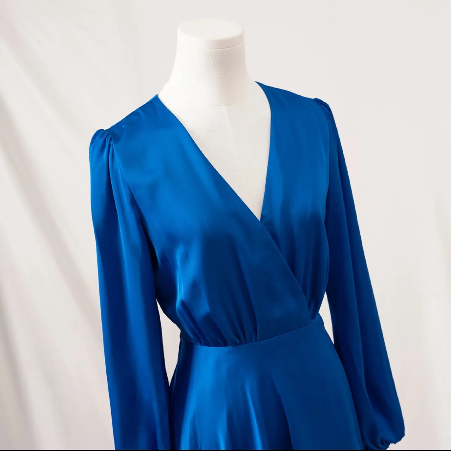 Blue Wrap Dress image indicator(3)