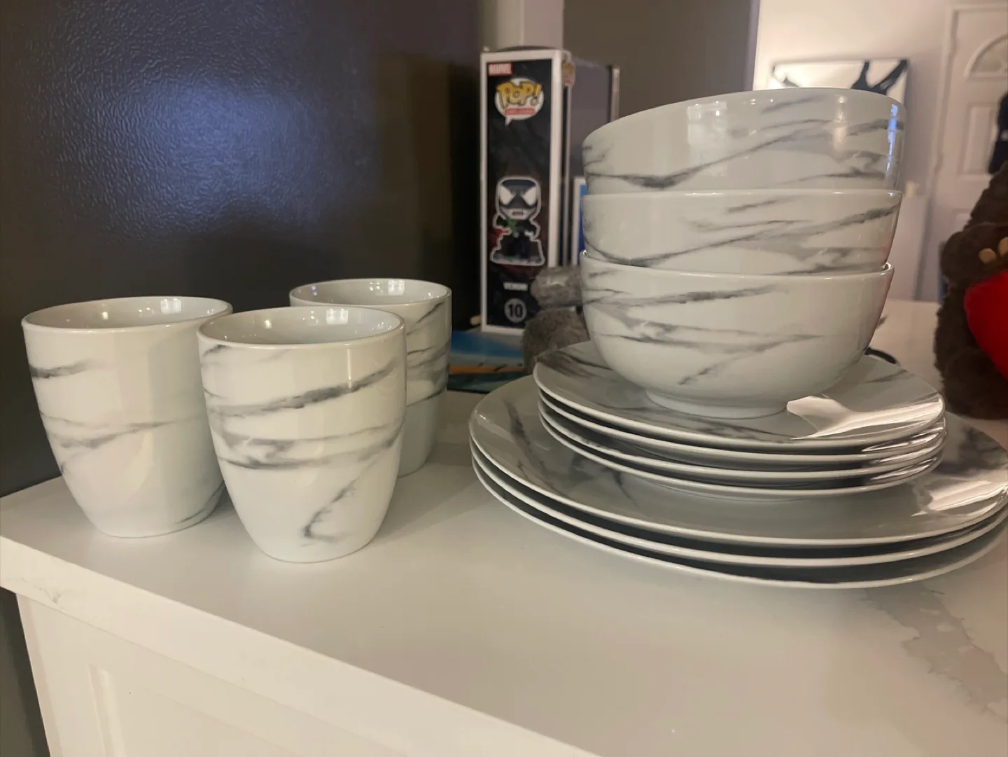 Marble-look Dinnerware Set thumbnail