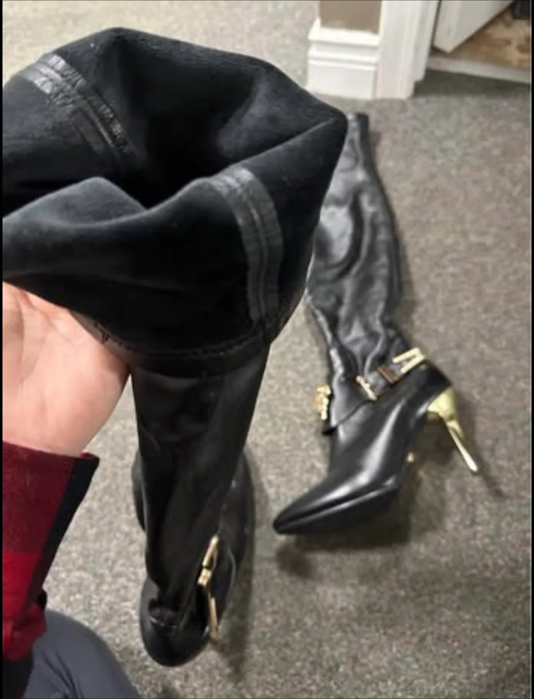 Black Over-the-Knee Boots image indicator(2)