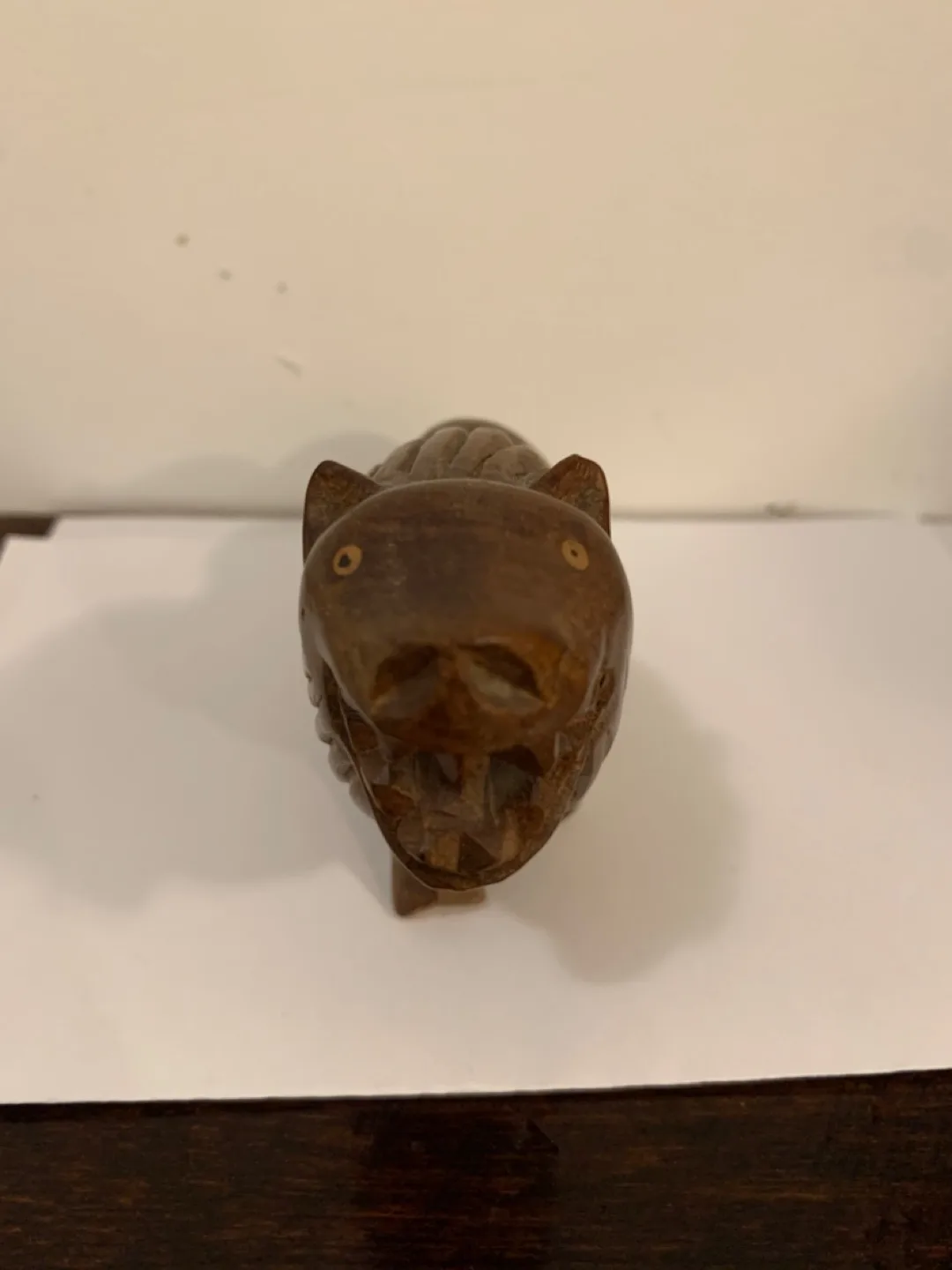 Vintage/Antique hand carved lion image indicator(6)