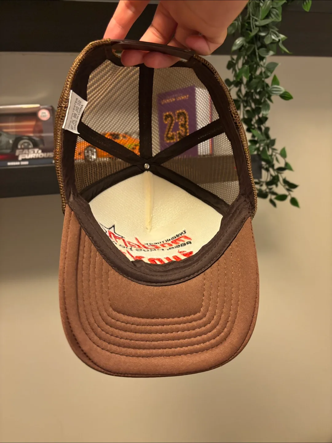 Trucker Hat Brown image indicator(5)