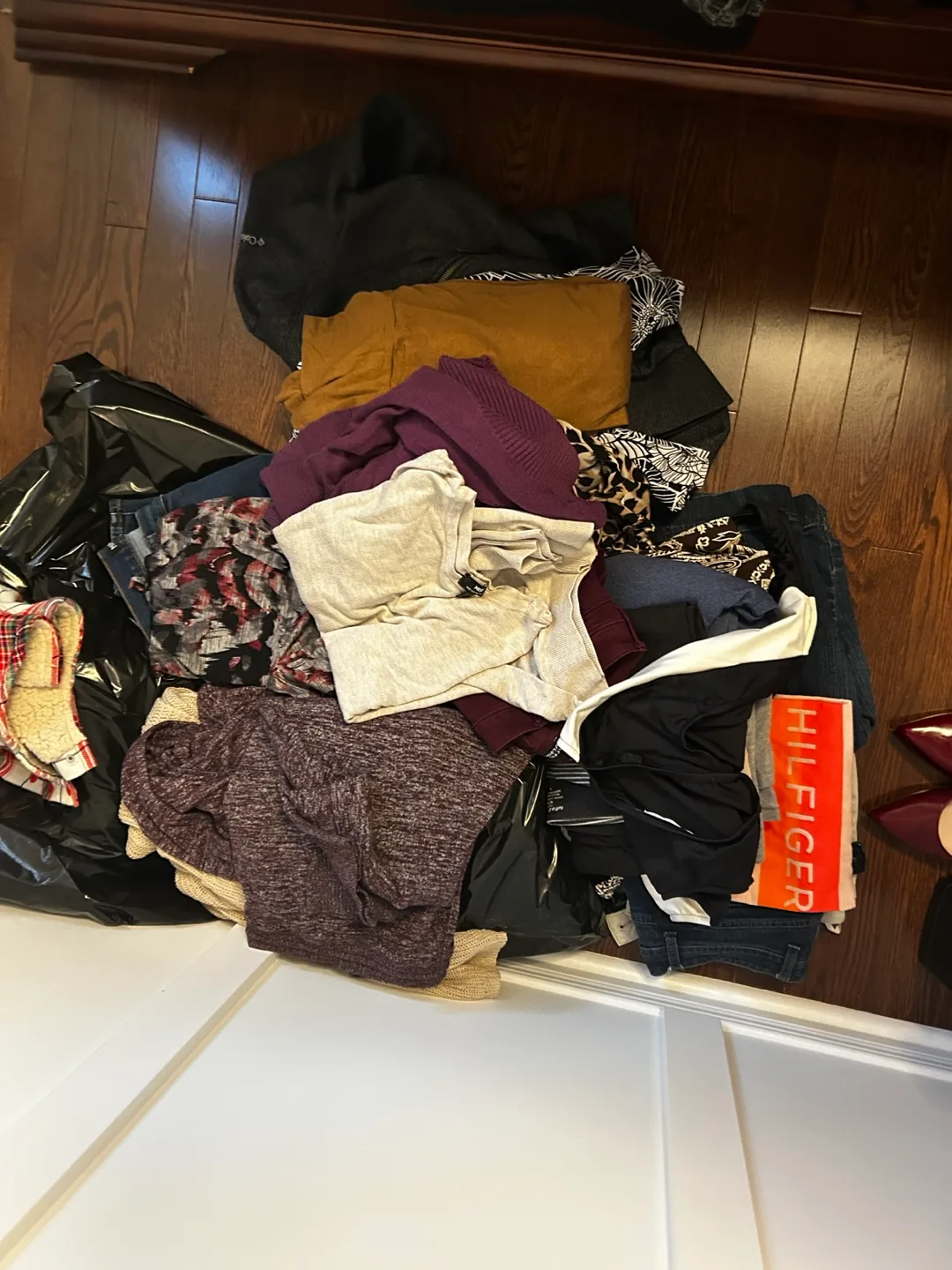 Clothing Bundle image indicator(4)