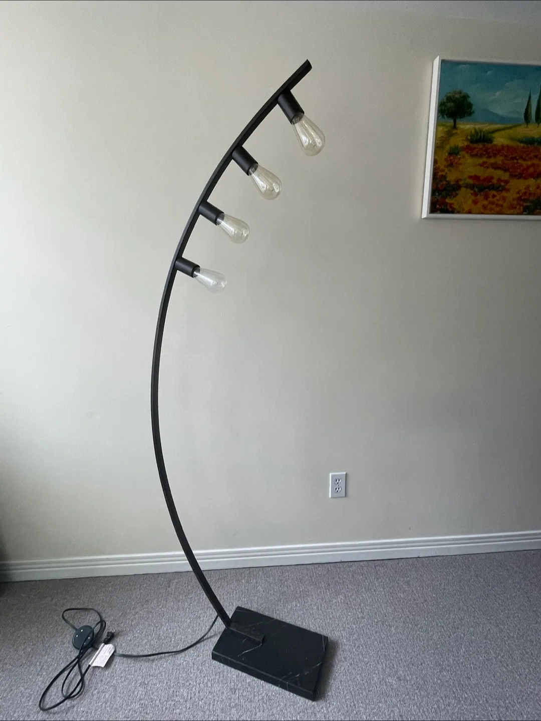 Modern Black Arc Floor Lamp thumbnail