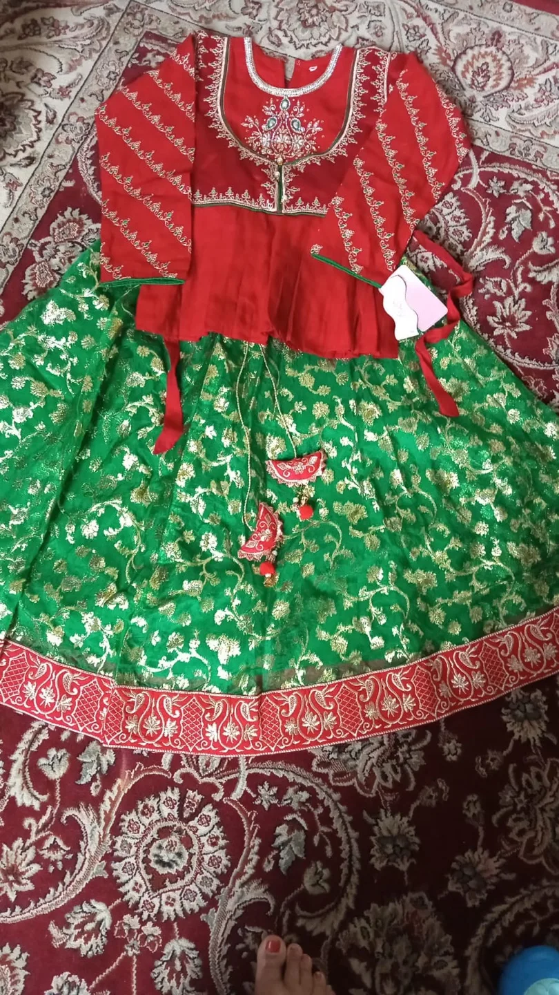 Girls' Red and Green Indian Lehenga Choli thumbnail