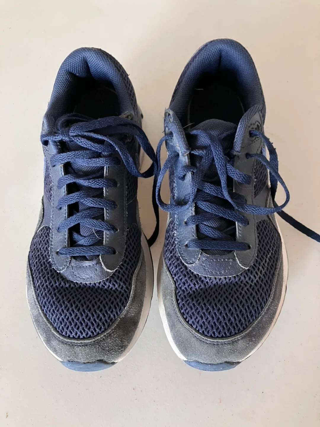 NIKE  Air Max Sneakers image indicator(2)