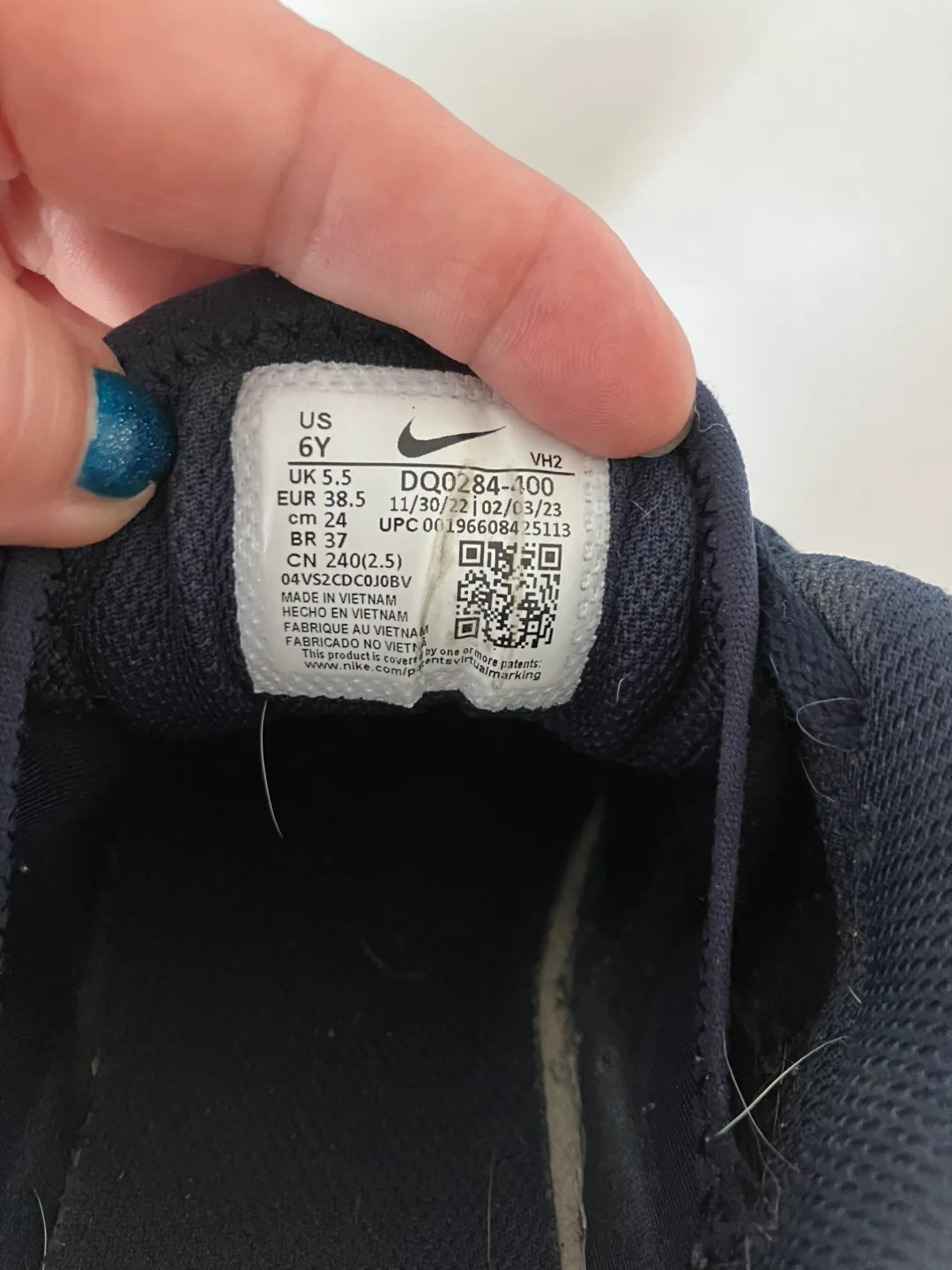 NIKE  Air Max Sneakers image indicator(4)