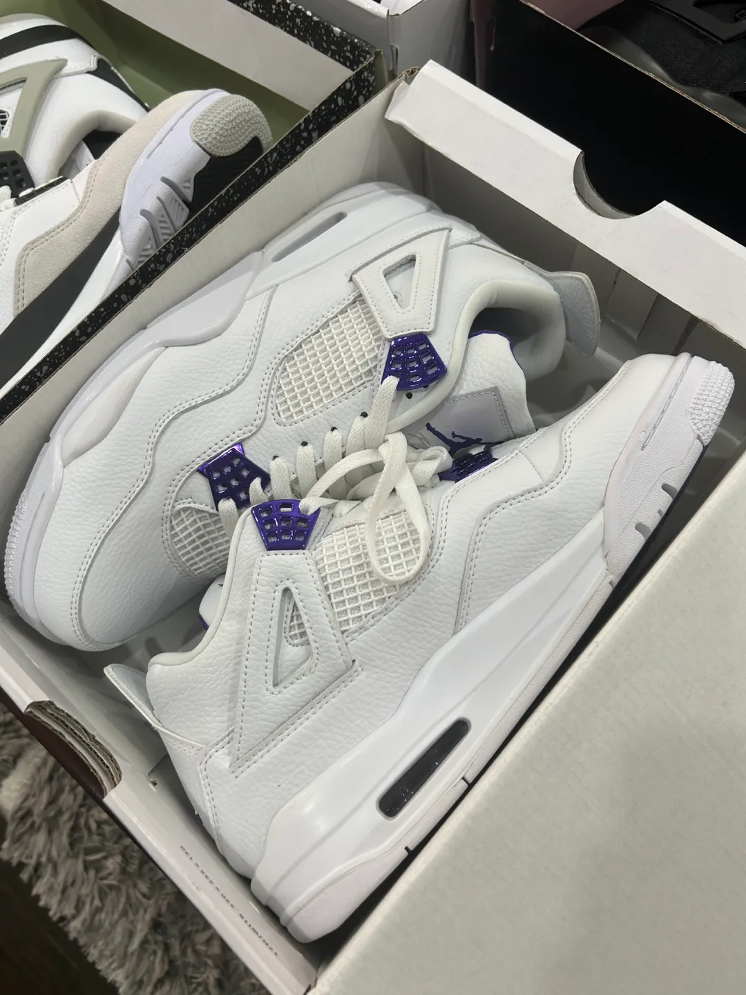 Jordan 4s - Multiple colourways and sizes image indicator(2)