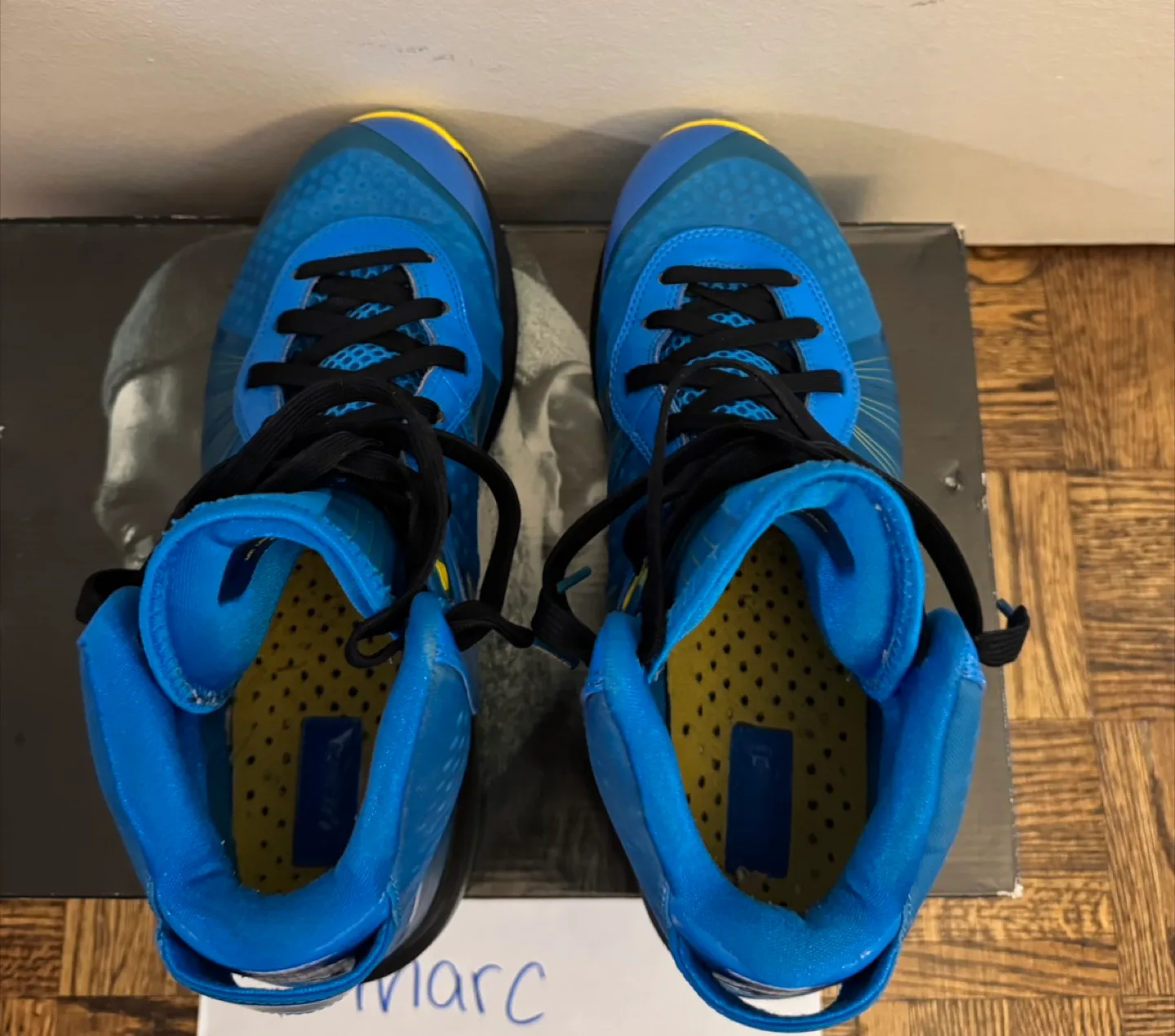 Nike LeBron 8 V/2 Basketball Shoes - Blue and Yellow Entourage image indicator(7)