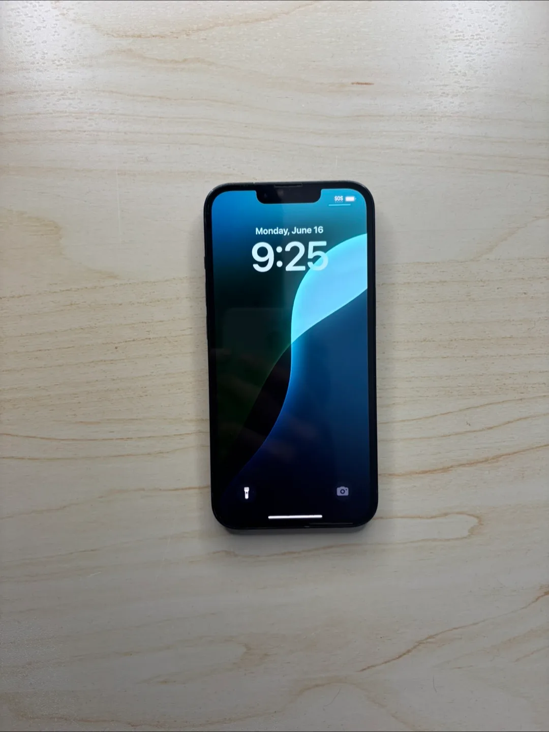 Mint iPhone 13 128gb Unlocked thumbnail