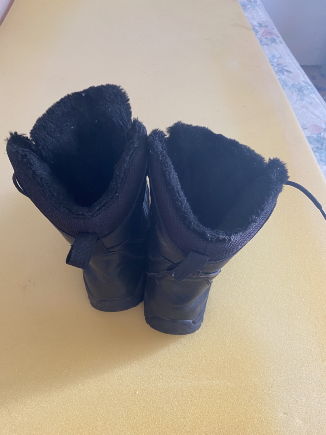 Black Winter Boots - photo 2