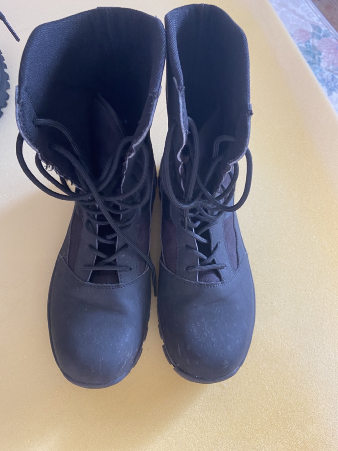 Black Boots