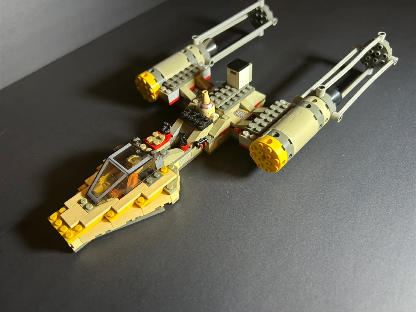 LEGO Star Wars Y-Wing Fighter incomplete image indicator(2)