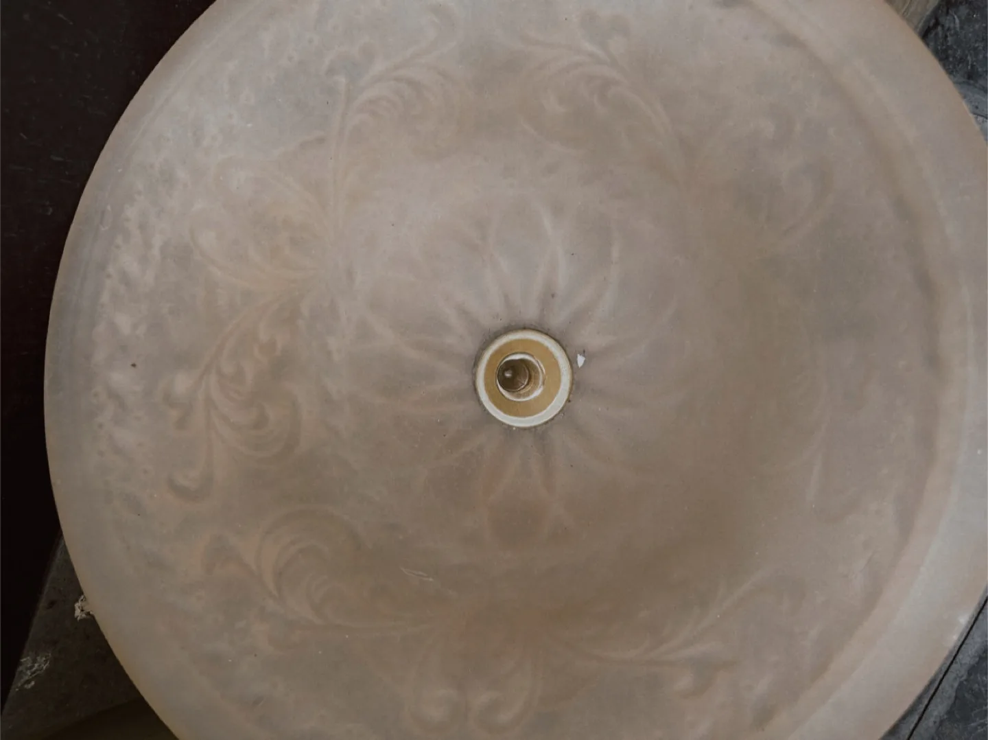 Antique vintage style Decorative Pedestal Bowl image indicator(3)